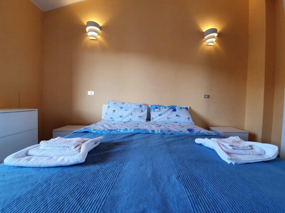 Casa Paradiso Apartment ปาลมี ภายนอก รูปภาพ