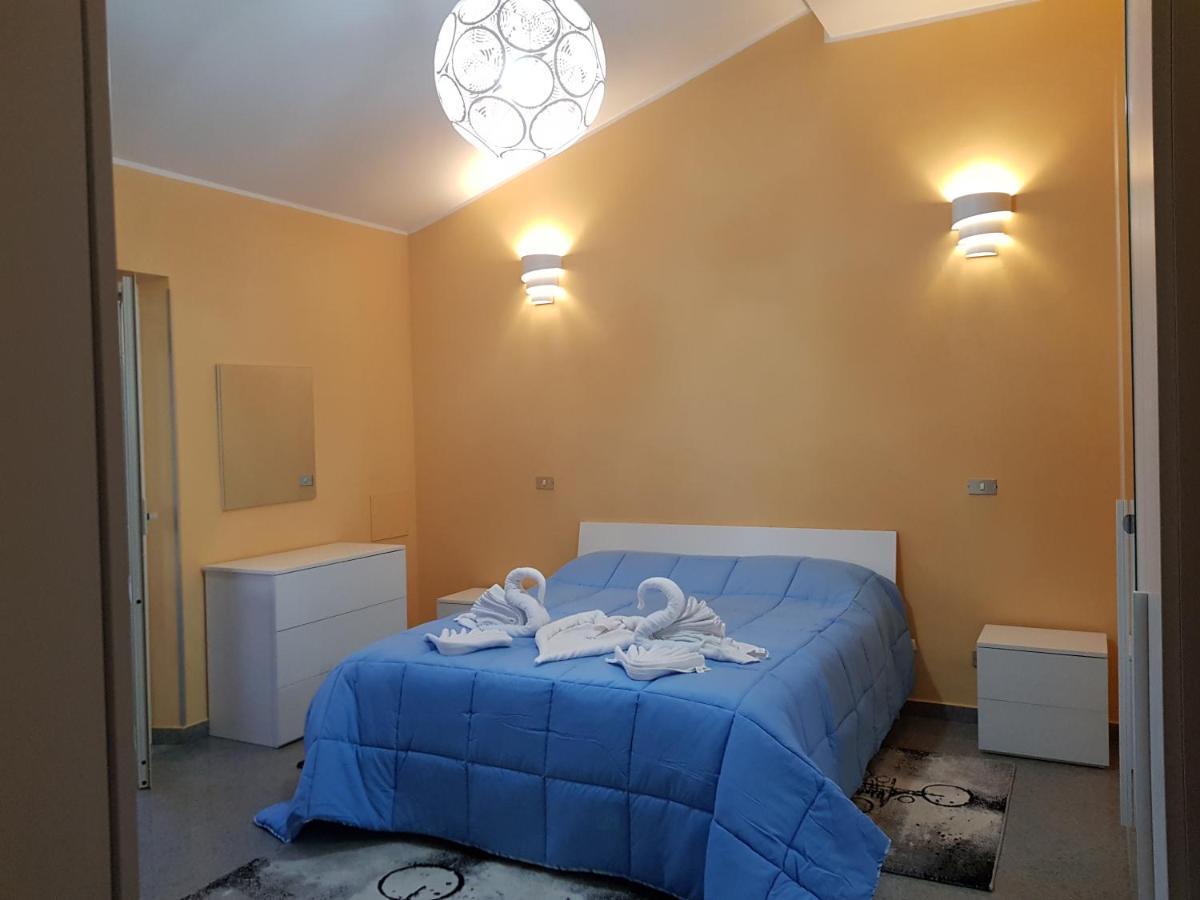 Casa Paradiso Apartment ปาลมี ภายนอก รูปภาพ